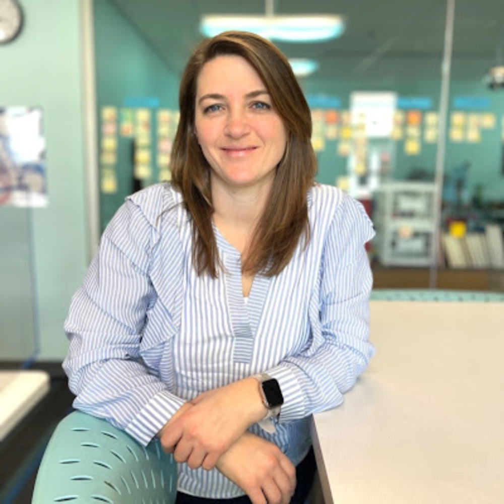 Meet your Posher, Laura